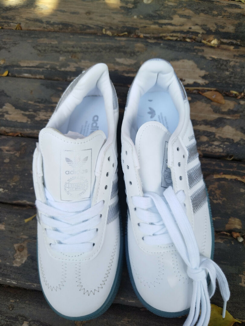 Adidas Sambarose – WISI-Oi