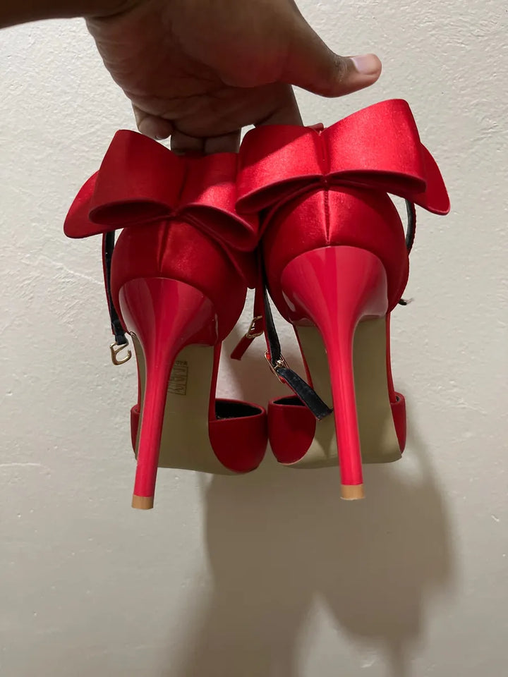 Image of Classy red heels 