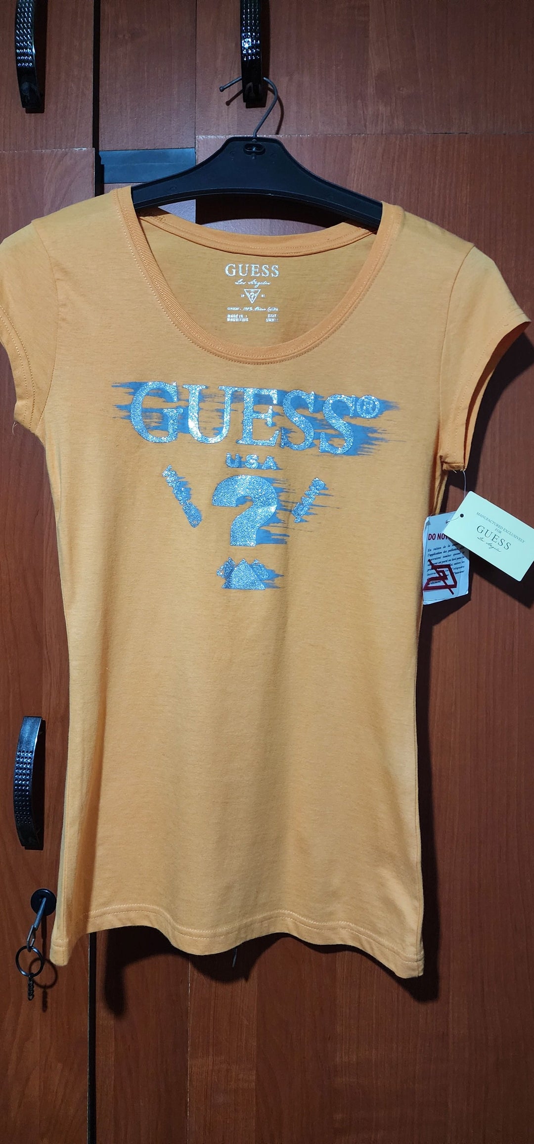 Image of Guess Orange T-shirt