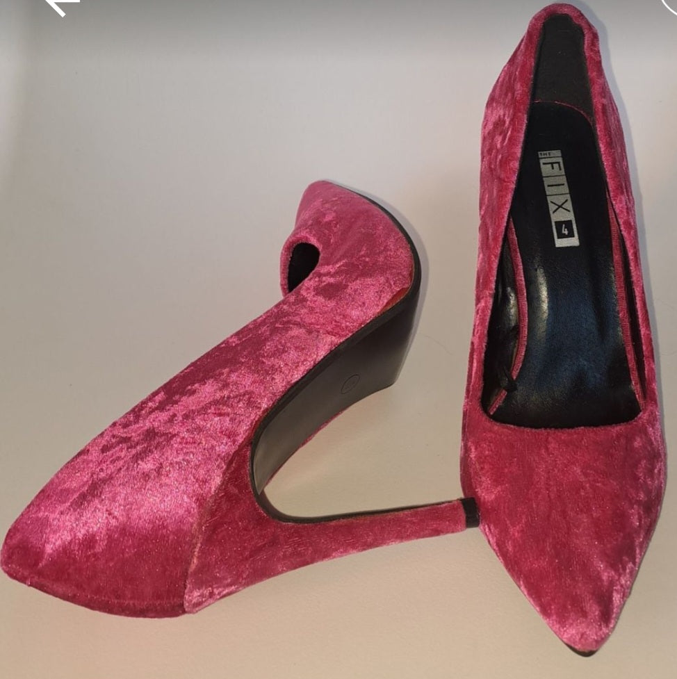 Image of Pink Suede Heels