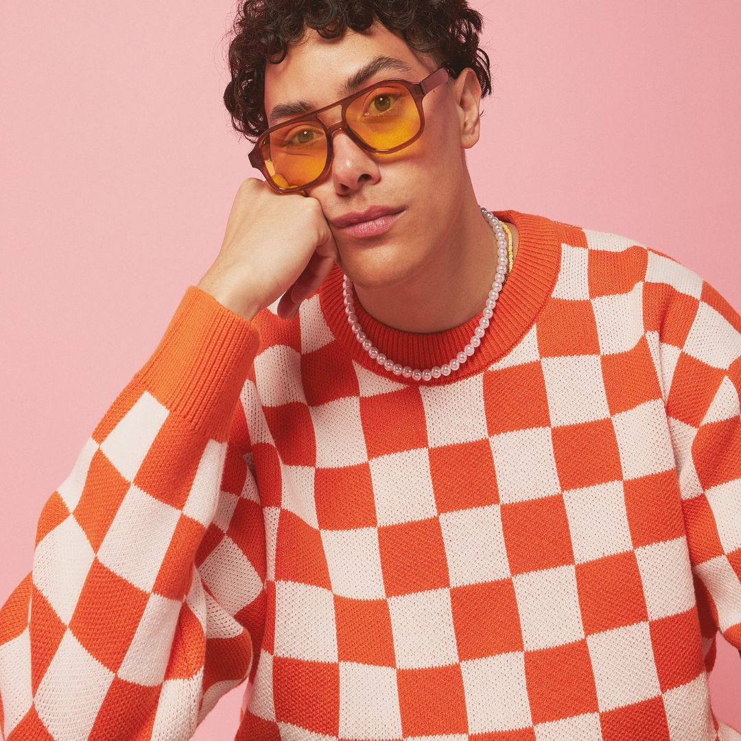KNITWEAR