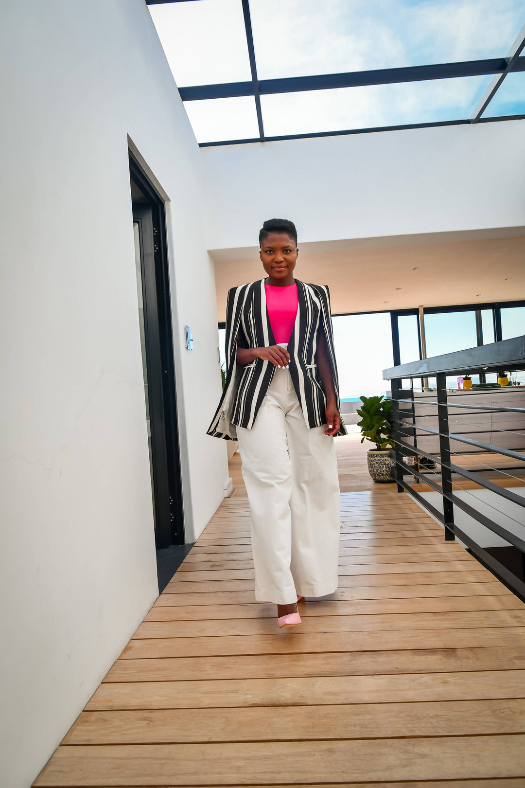 Lavish Alice Cape Jacket – WISI-Oi