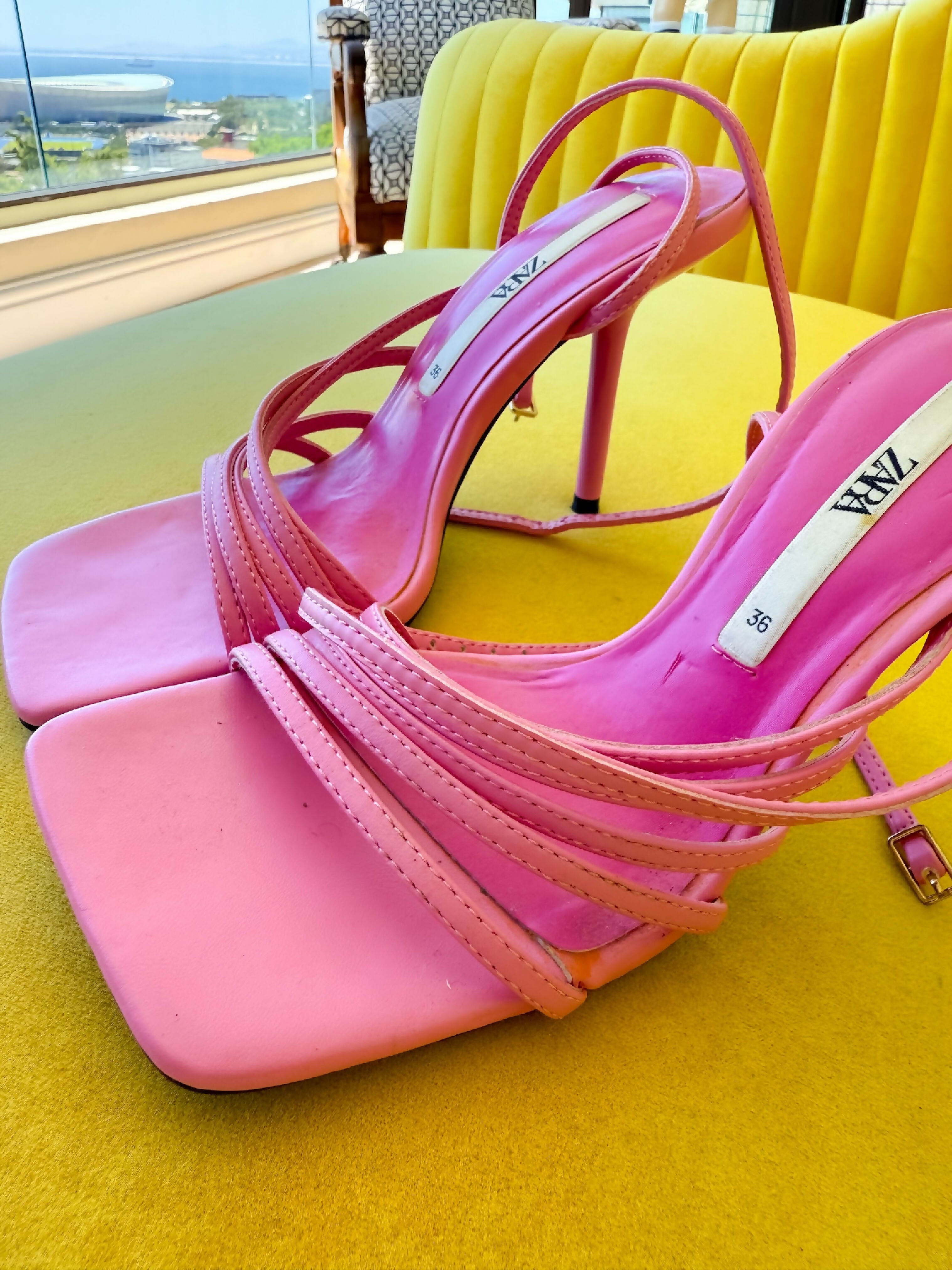 Zara Sandal Strap Heel – WISI-Oi