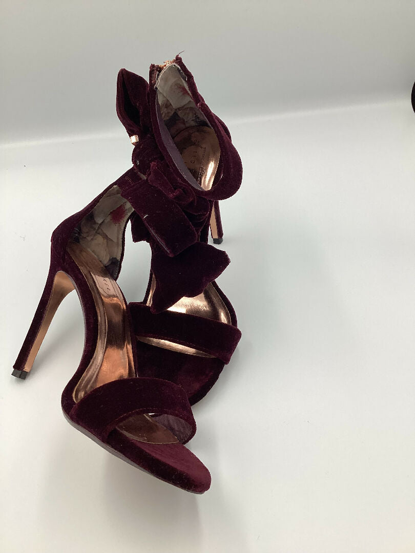 VELVET HIGH HEELS