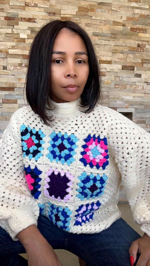 Puff sleeve Granny square turtle neck