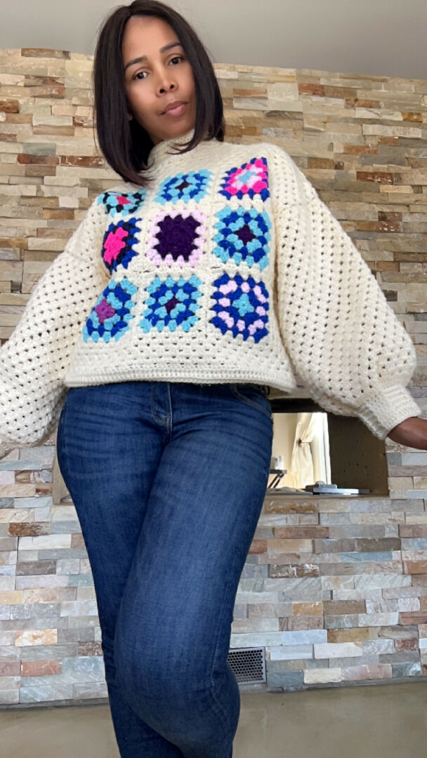 Puff sleeve Granny square turtle neck