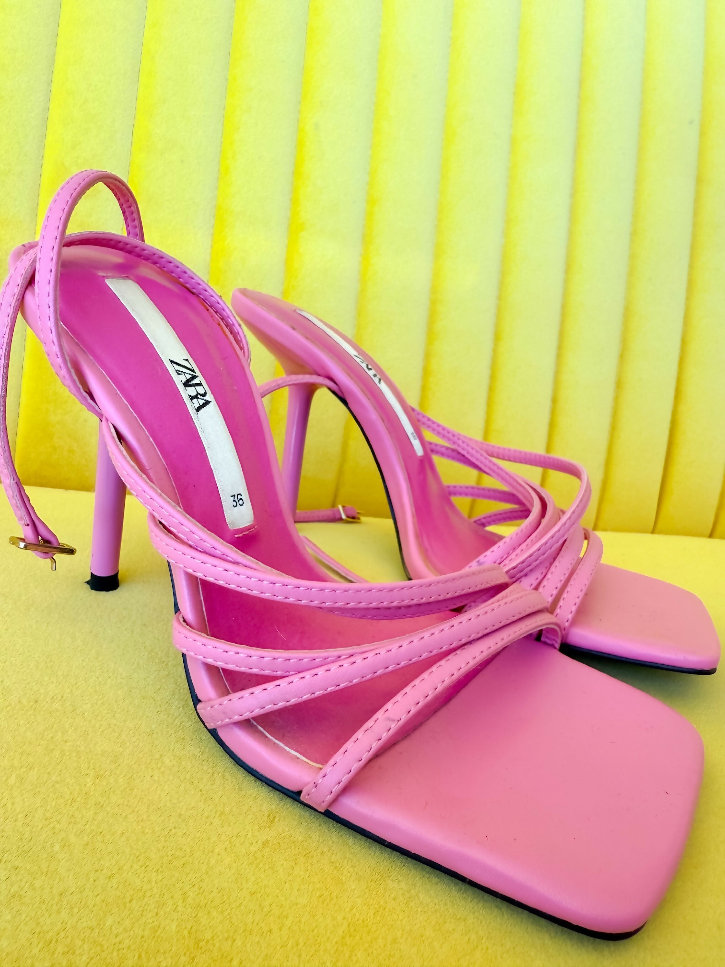 Zara Sandal Strap Heel – WISI-Oi