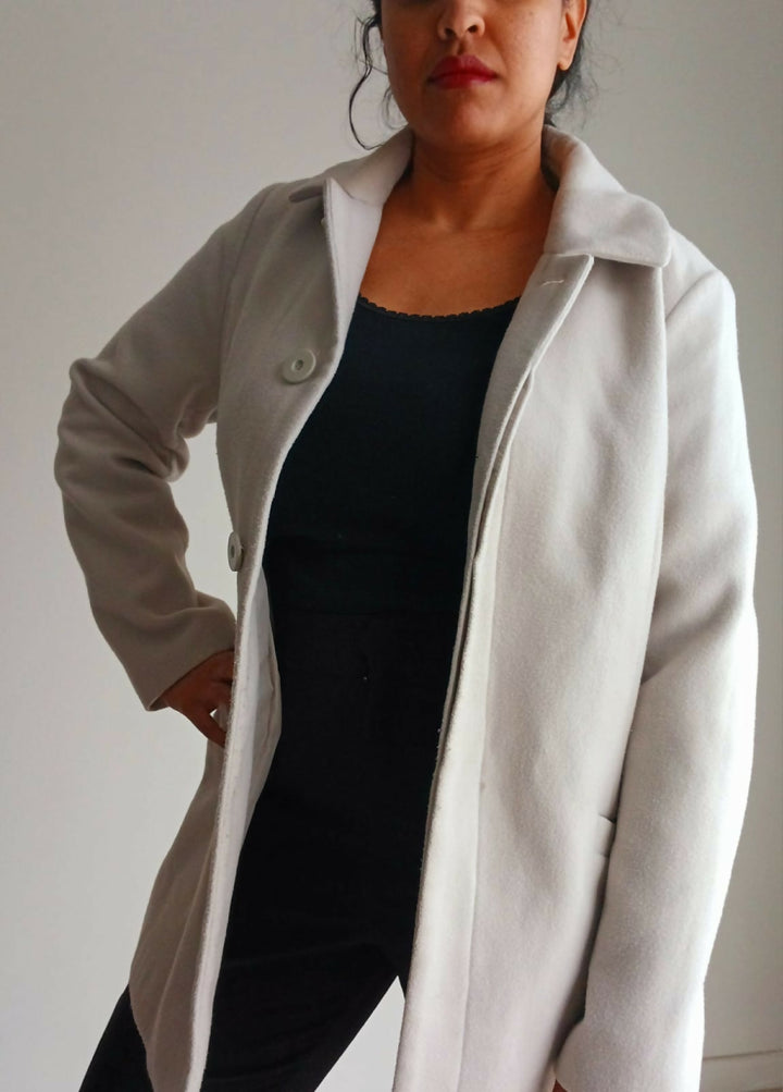 Stone-Colored Winter Coat With Belt - Medium/Large Fit
