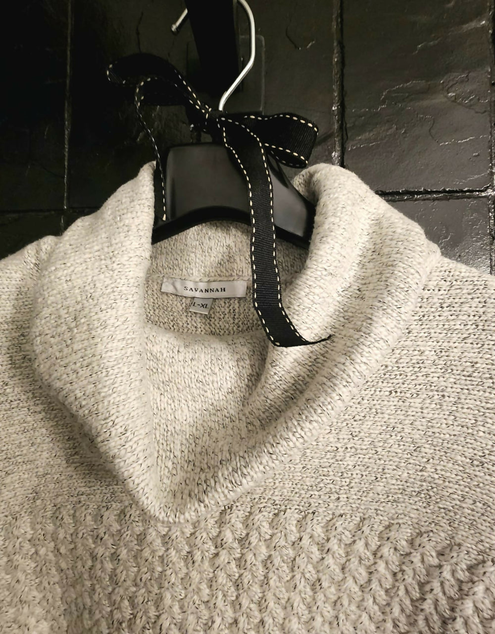 2 Neckline_Label