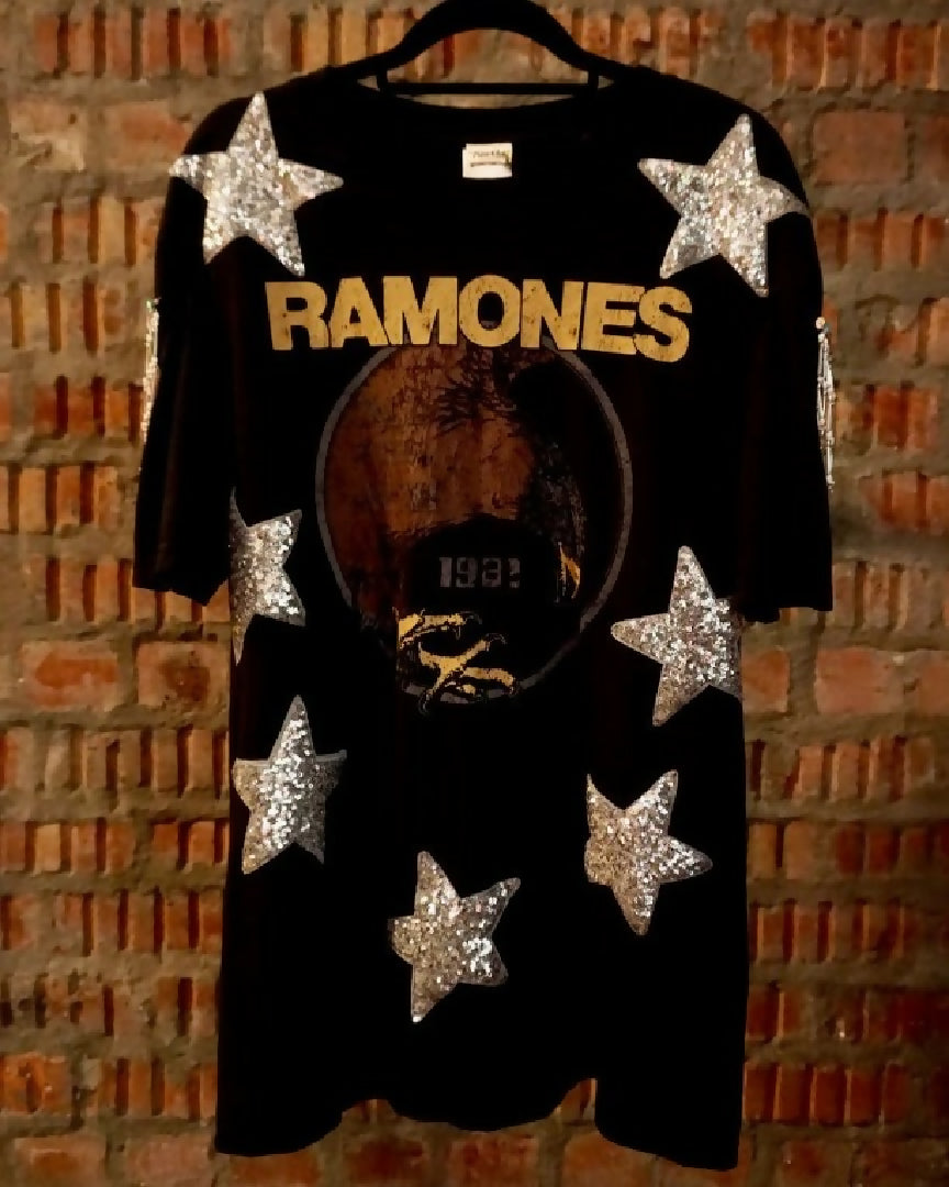 Rockin' vintage ramones 2