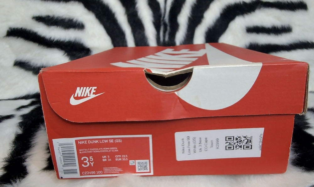 Dunks Box Front