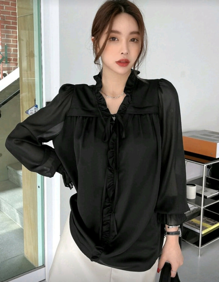 Tie Front Flounce Sleeve Blouse