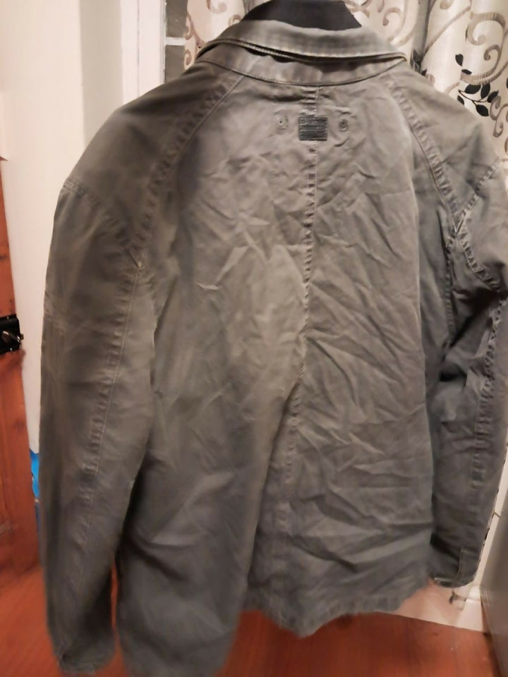 3819e5