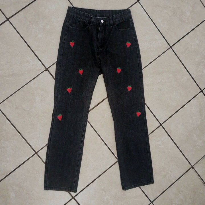 Strawberry embroidery jeans