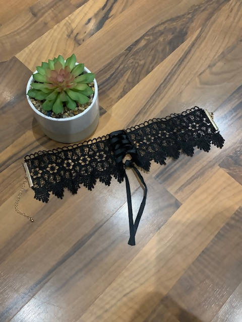 Image of Black Board Lace Tie Up Choker