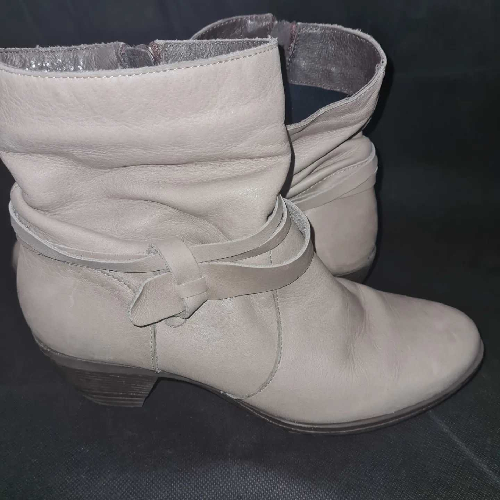 Image of Pesso Leather Boots