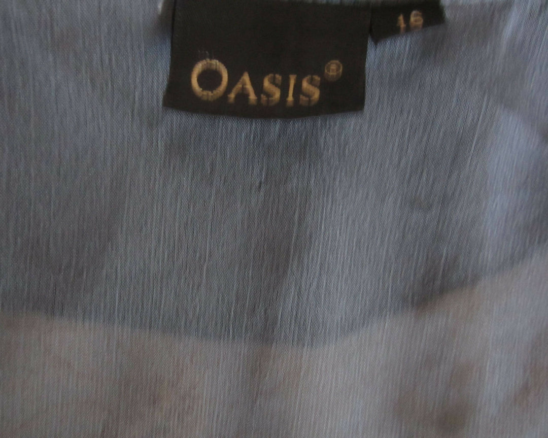 Image of Oasis Smart Sheer Charcoal Top - Size 16