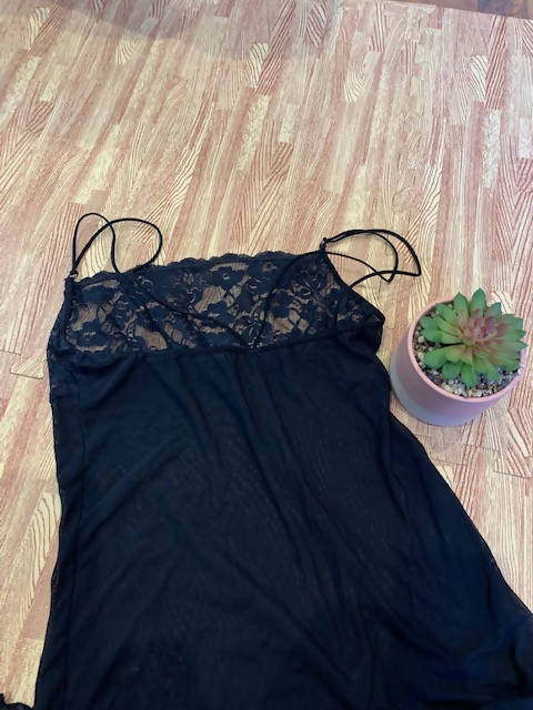 Wonderbra black lace lingerie