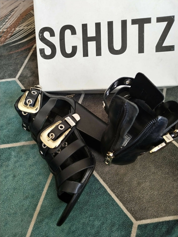 Image of Schultz Shoes