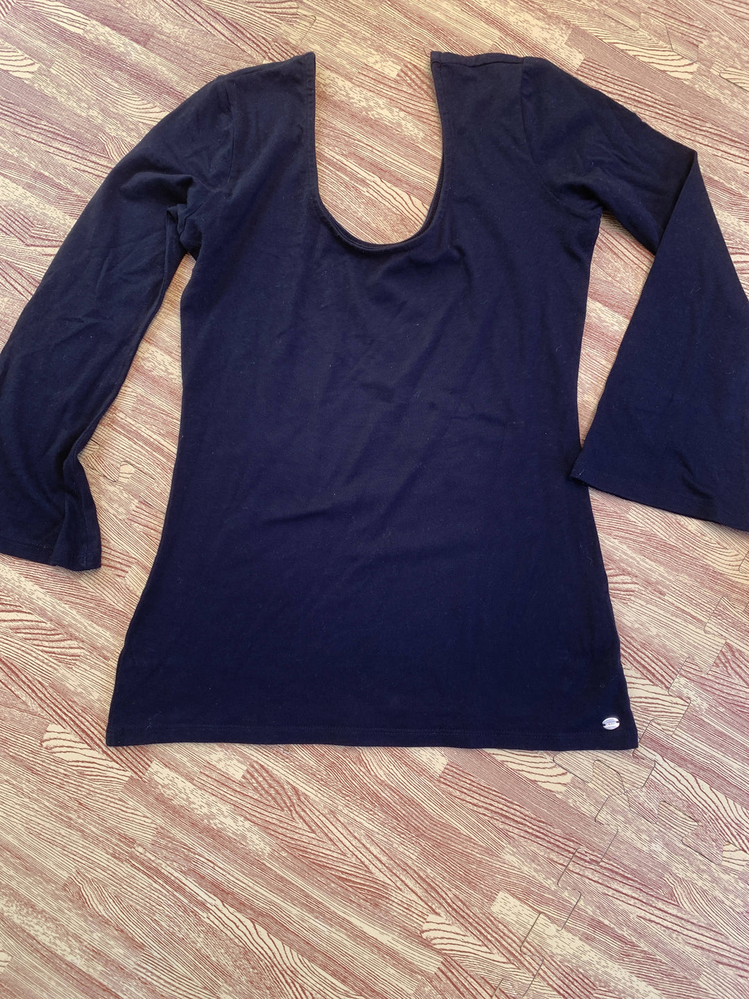 Image of Guess Black Wide Sleeve Top